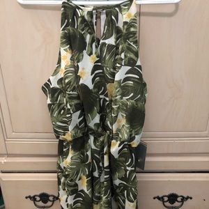 Green plant print romper